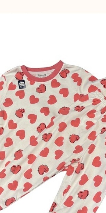 Blushing Heart Serenade Set